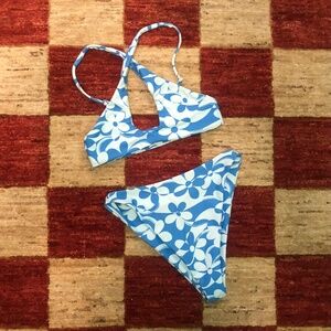 Skatie Bikini Cape Cod blue floral Jasmine Swim Top sz XS Kelly Bottom sz S